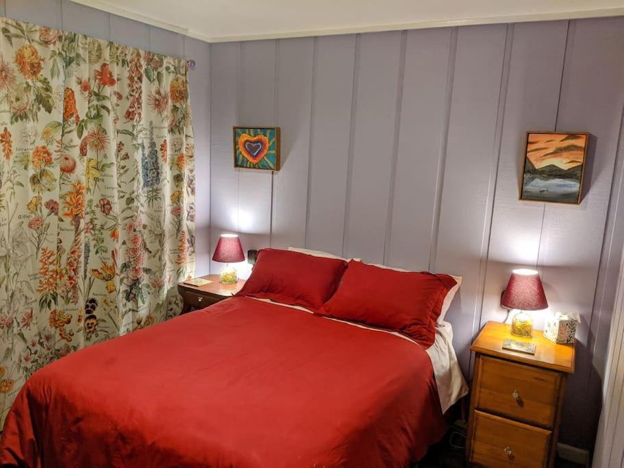 Sleeping Wolf Guest House Оукхърст Екстериор снимка