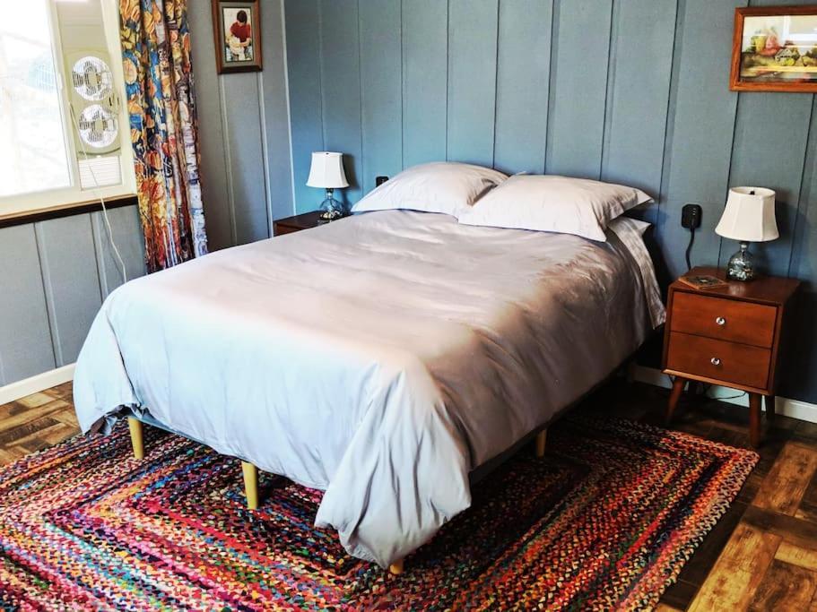Sleeping Wolf Guest House Оукхърст Екстериор снимка